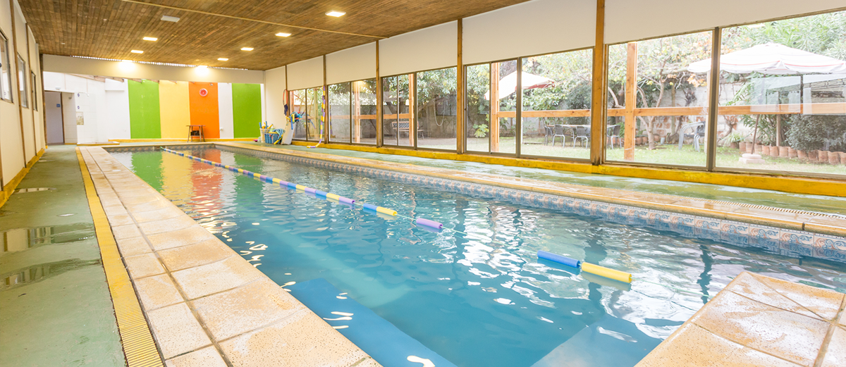 Convenio para colegios en nuestra piscina temperada Clínica los Canelos Convenio para colegios en nuestra piscina temperada Clínica los Canelos
